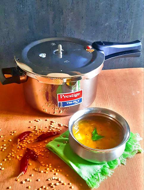 One pot idli sambar - Pressure cooker idli sambar recipe